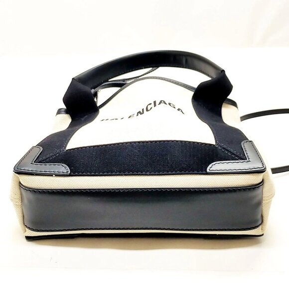 Balenciaga Hand Bag White Canvas 258-070325 - Picture 5 of 13